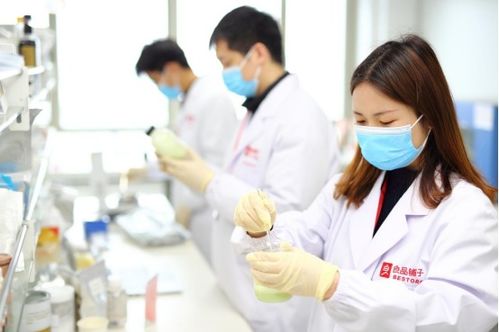 以技术和研发为支撑，良品铺子严格把控食品安全